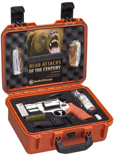 Smith & Wesson 500 Emergency Survival Kit